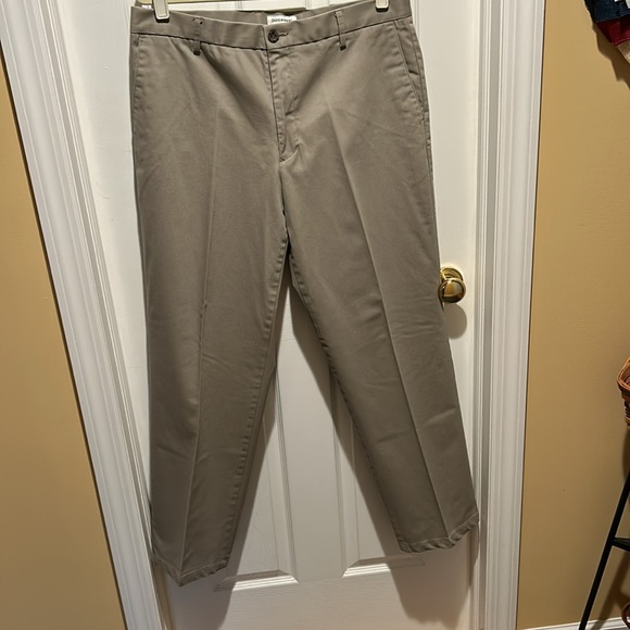 Dockers Classic fit flat front pants - Picture 6 of 8